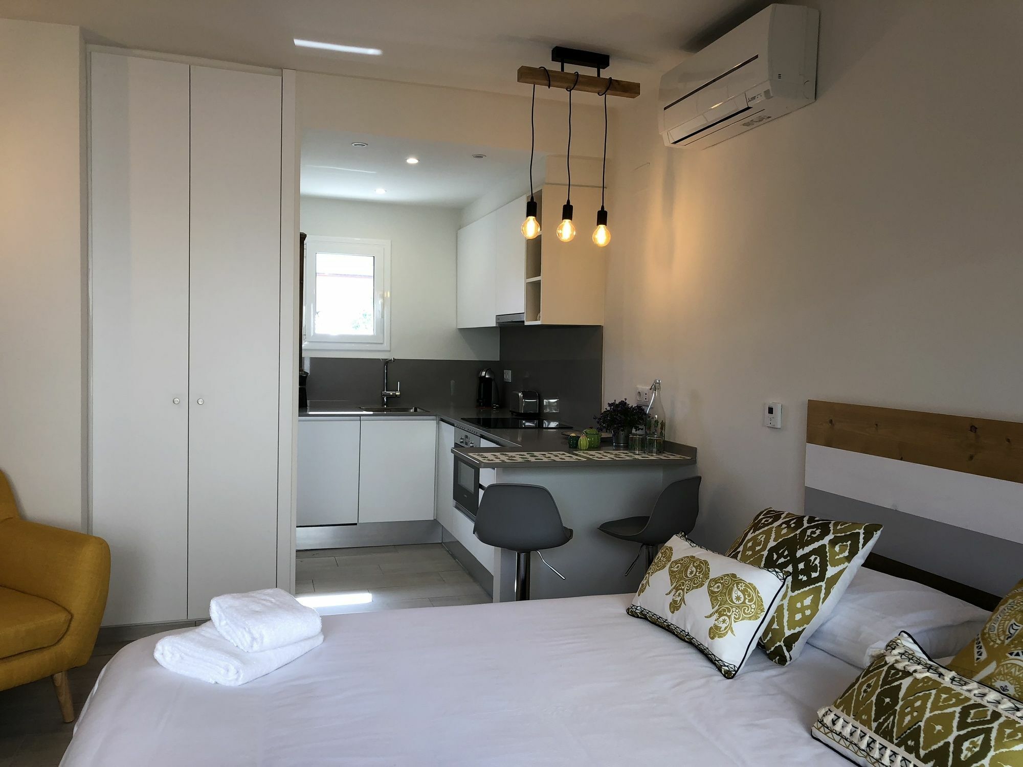 Rambla De Marisol Apartments Кастельдефельс Экстерьер фото